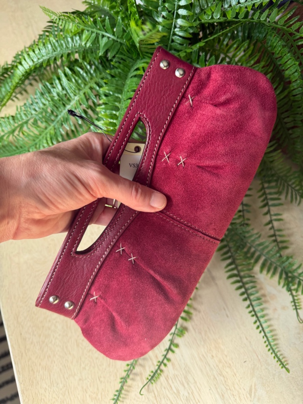 FOSSIL - Suede Clutch in Burgundy - Never Used Salesman Sample with Fossil Tag